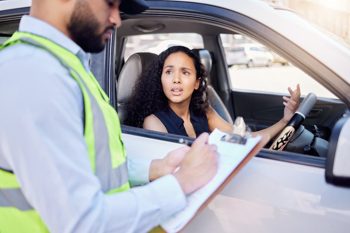 ¿Cómo consultar si tengo comparendos en Colombia?