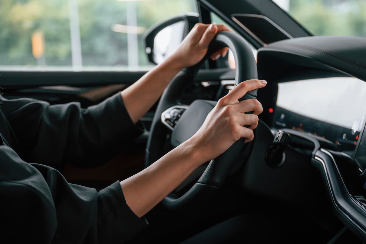 Estos son los 5 comportamientos que más ponen en riesgo tu vida en la vía 