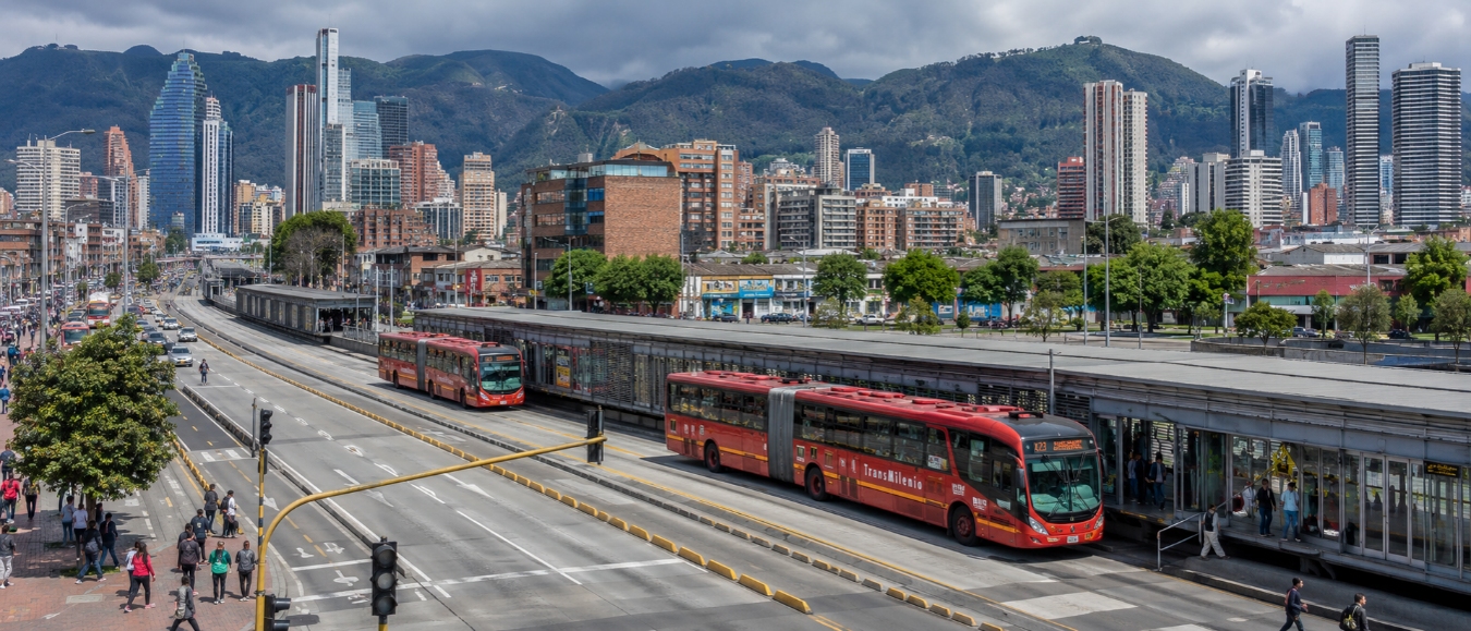 Bogotá recibe 21 buses eléctricos nuevos: ¿qué significa para la movilidad y los conductores?